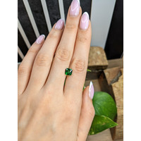 1.67 Ct. Tsavorite Garnet from Tanzania Life Style
