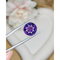 5.69 Ct. Purple Amethyst from Brazil Life Style