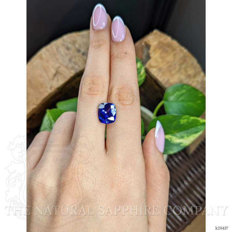 5.65 Ct. Blue Tanzanite from Tanzania