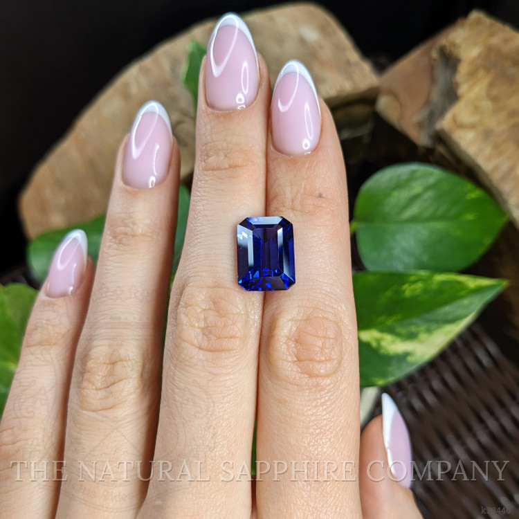 8.82 Ct. Blue Tanzanite from Tanzania