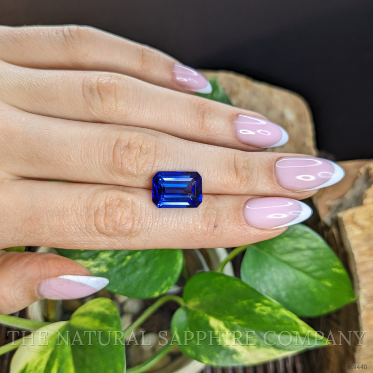 8.82 Ct. Blue Tanzanite from Tanzania