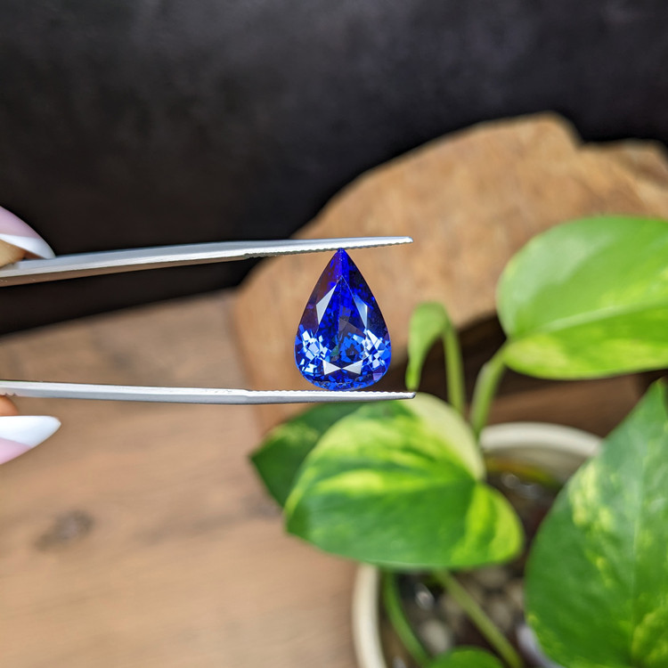 6.78 Ct. Blue Tanzanite from Tanzania