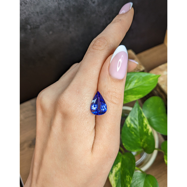 6.78 Ct. Blue Tanzanite from Tanzania