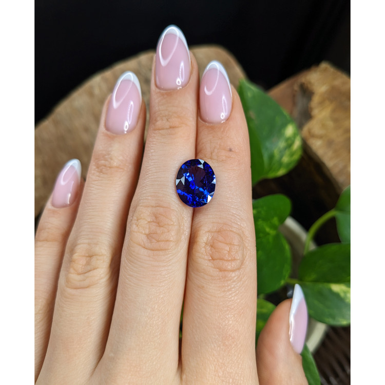 6.28 Ct. Violetish Blue Tanzanite from Tanzania