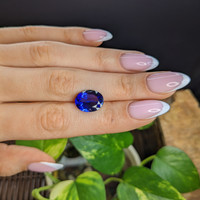 6.28 Ct. Violetish Blue Tanzanite from Tanzania Life Style