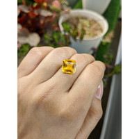 5.15 Ct. Yellow Citrine from Brazil Life Style