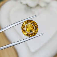 5.94 Ct. Yellowish Orange Citrine from Brazil Life Style