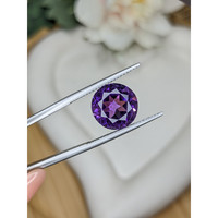 5.40 Ct. Purple Amethyst from Brazil Life Style