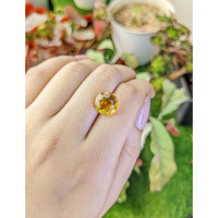 5.26 Ct. Yellow Citrine from Brazil Life Style