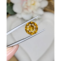 5.26 Ct. Yellow Citrine from Brazil Life Style