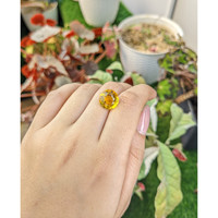 5.95 Ct. Yellow Citrine from Brazil Life Style