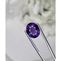 5.54 Ct. Purple Amethyst from Brazil Life Style