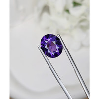 4.75 Ct. Purple Amethyst from Brazil Life Style