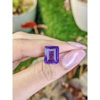 7.17 Ct. Purple Amethyst from Brazil Life Style