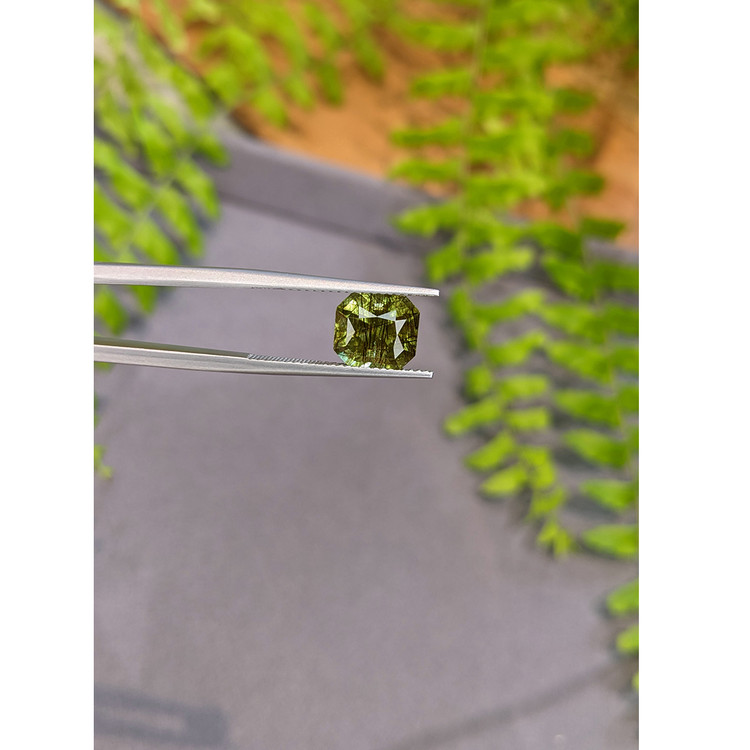 3.93 Ct. Yellowish Green Peridot from Pakistan
