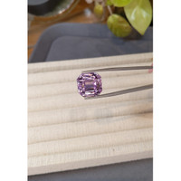 28.45 Ct. Purplish Pink Kunzite from Afghanistan Life Style