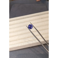 2.84 Ct. Violetish Blue Tanzanite from Tanzania Life Style