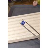 3.07 Ct. Violetish Blue Tanzanite from Tanzania Life Style