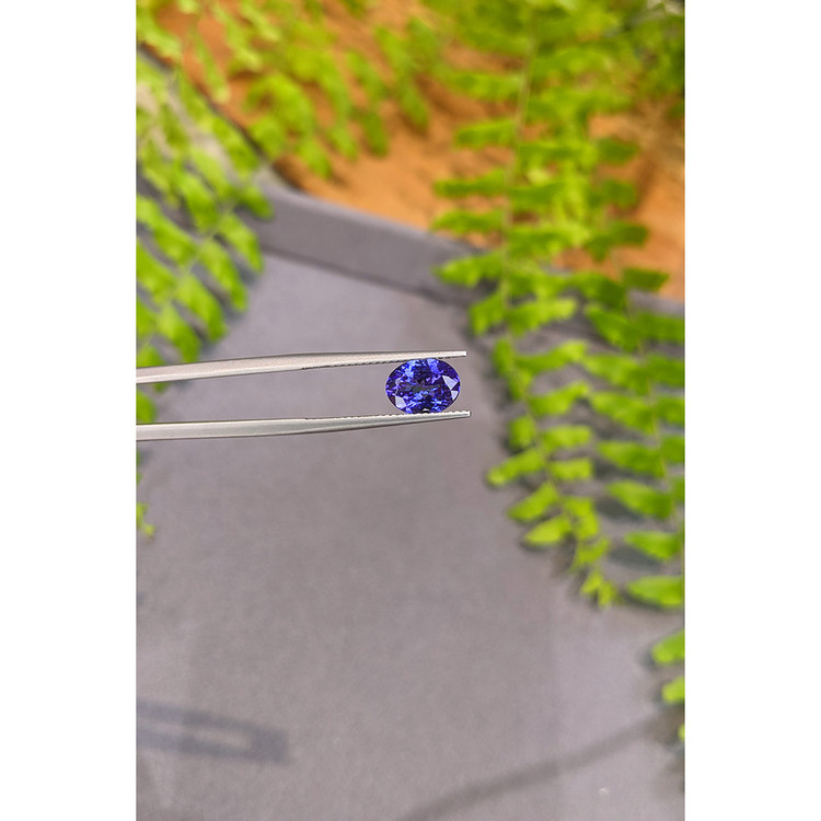 1.84 Ct. Violetish Blue Tanzanite from Tanzania