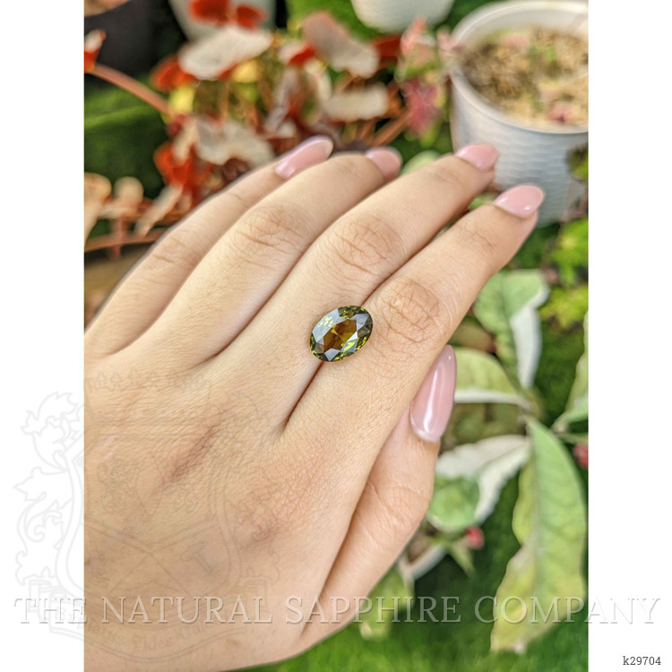 5.01 Ct. Yellowish Green Chrysoberyl from Ceylon (Sri Lanka)