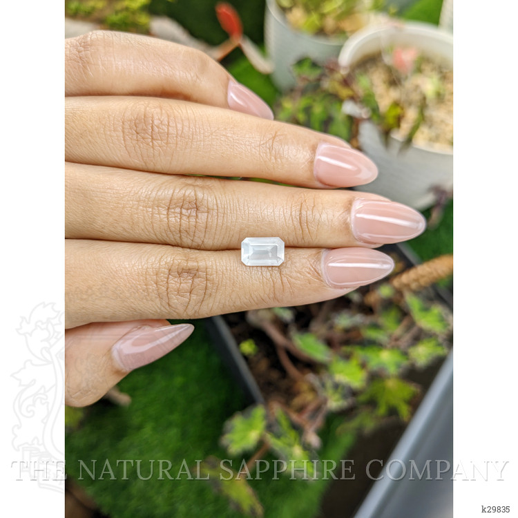 1.61 Ct. White Moonstone from Ceylon (Sri Lanka)