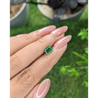 1.06 Ct. Tsavorite Garnet from Tanzania Life Style
