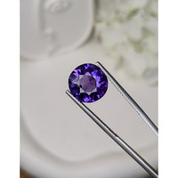 5.64 Ct. Purple Amethyst from Brazil Life Style