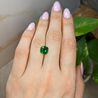 3.12 Ct. Tsavorite Garnet from Tanzania Life Style