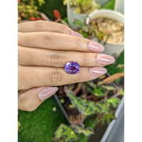 6.27 Ct. Purple Amethyst from Ceylon (Sri Lanka) Life Style
