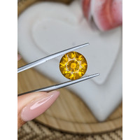 6.32 Ct. Yellow Citrine from Ceylon (Sri Lanka) Life Style
