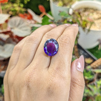 11.60 Ct. Purple Amethyst from Ceylon (Sri Lanka) Life Style