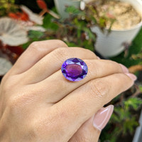 11.17 Ct. Purple Amethyst from Ceylon (Sri Lanka) Life Style