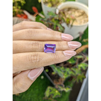 5.65 Ct. Purple Amethyst from Ceylon (Sri Lanka) Life Style