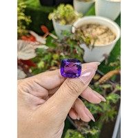 24.63 Ct. Purple Amethyst from Ceylon (Sri Lanka) Life Style
