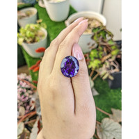 20.47 Ct. Purple Amethyst from Brazil Life Style