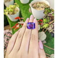 16.75 Ct. Purple Amethyst from Brazil Life Style