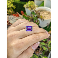 5.37 Ct. Purple Amethyst from Brazil Life Style