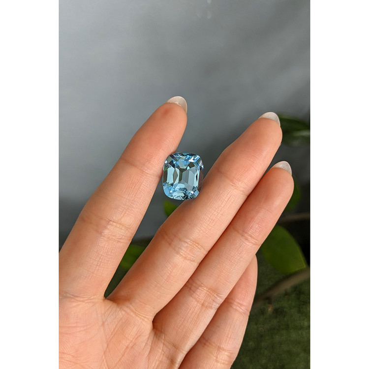 14.86 Ct. Swiss Blue Topaz from Brazil