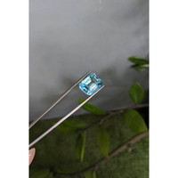 14.86 Ct. Swiss Blue Topaz from Brazil Life Style
