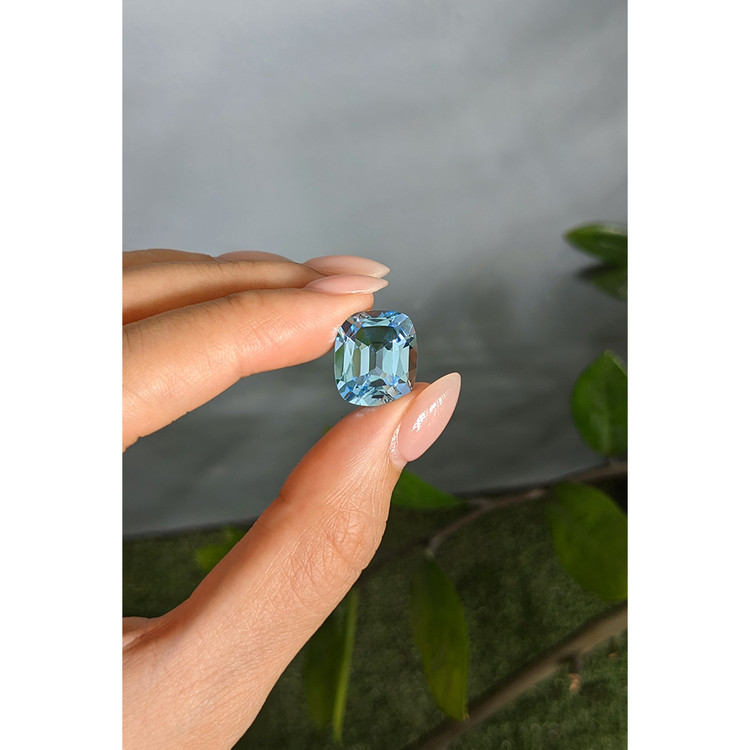 14.86 Ct. Swiss Blue Topaz from Brazil