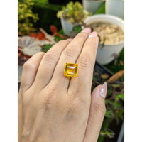 6.31 Ct. Yellow Citrine from Brazil Life Style