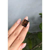 15.44 Ct. Brown Smokey Quartz from Brazil Life Style