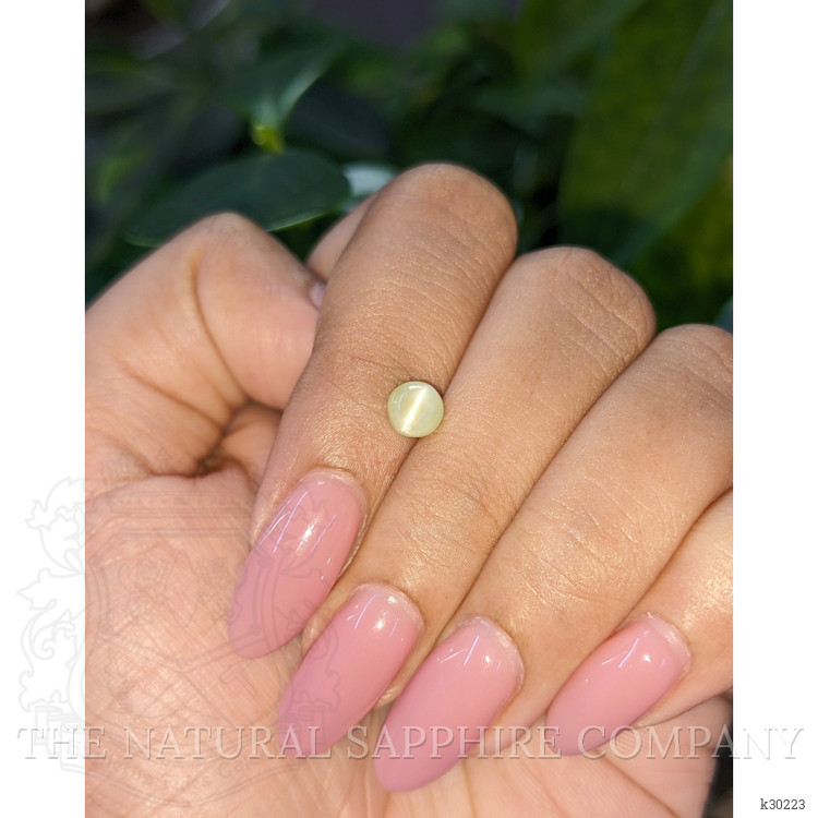 0.98 Ct. Yellowish Green Cabochon Chrysoberyl from Ceylon (Sri Lanka)