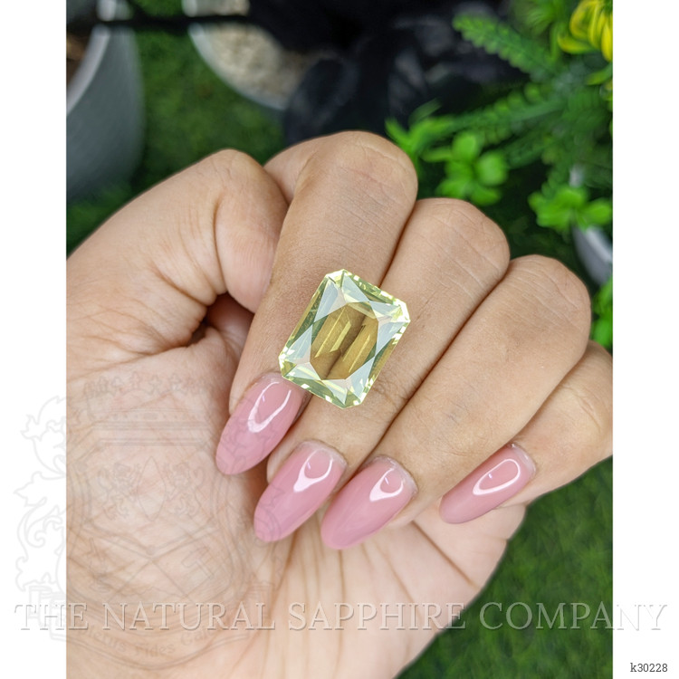 12.18 Ct. Yellowish Green Citrine from Ceylon (Sri Lanka)