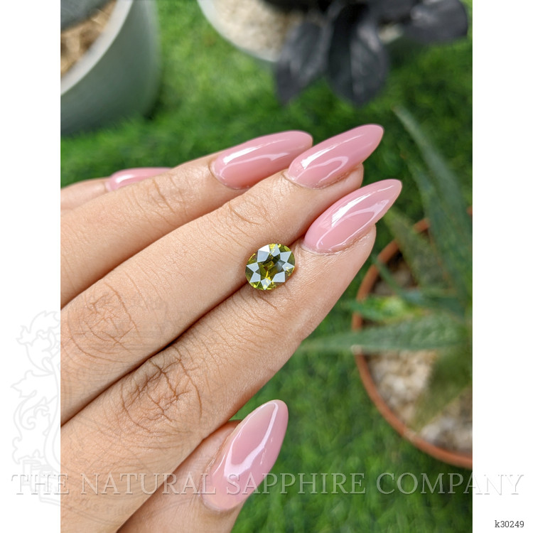 2.00 Ct. Yellowish Green Chrysoberyl from Ceylon (Sri Lanka)