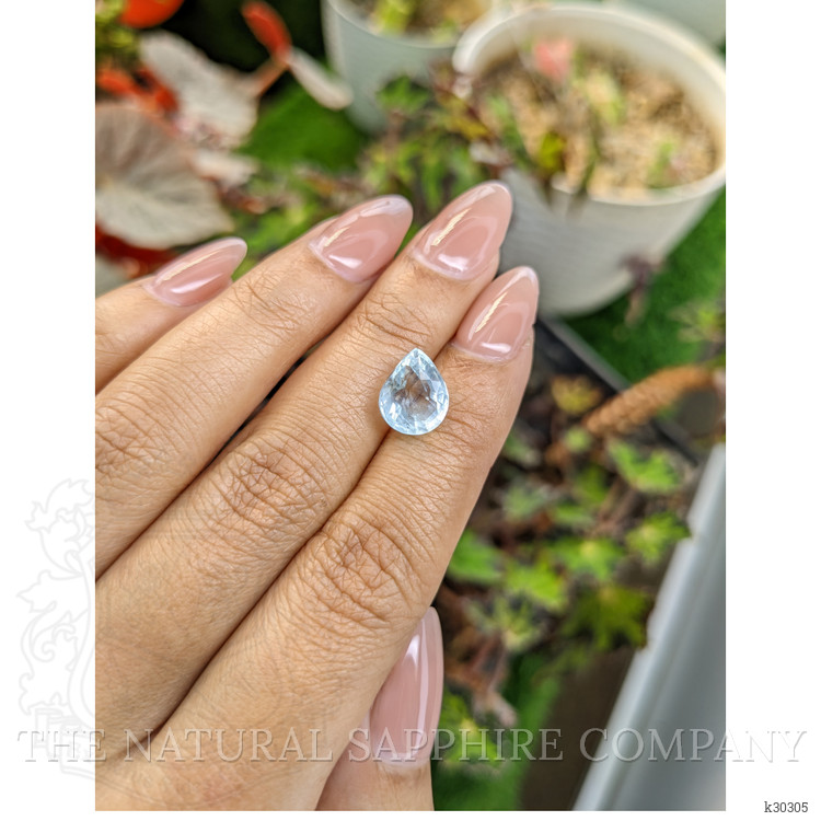 3.60 Ct. Greenish Blue Aquamarine from Ceylon (Sri Lanka)