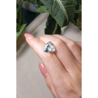 6.05 Ct. Aquamarine from Madagascar Life Style