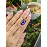 5.62 Ct. Purple Amethyst from Brazil Life Style