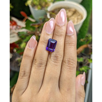 5.62 Ct. Purple Amethyst from Brazil Life Style