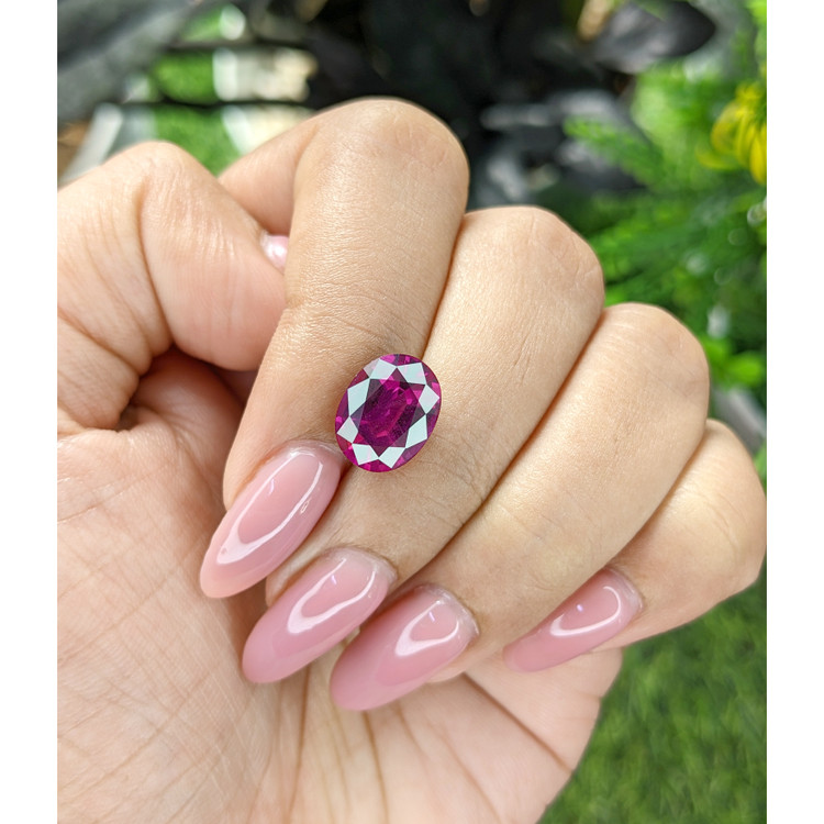 4.33 Ct. Purplish Pink Garnet from Tanzania